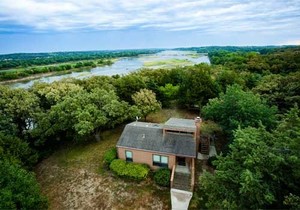 Housekeeping Positions Now Open At Mahoney State Park